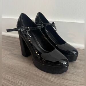 Nine West Black Patent Leather Block Heel Mary Janes